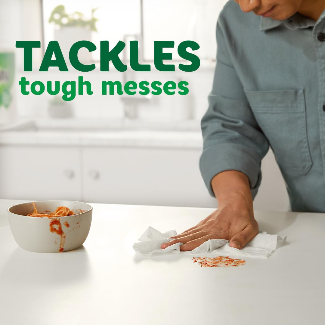 White Paper Towels, 8 Triple Rolls P770