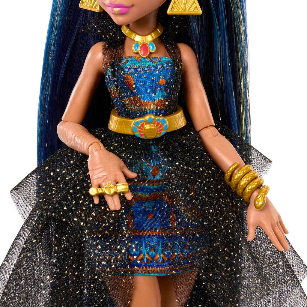 Monster High Doll with Themed Accessories S41195